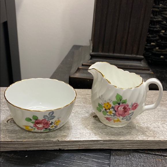 Adderley Other - Vintage Adderley  Fine Bone Floral Creamer and Sugar Bowl Set!